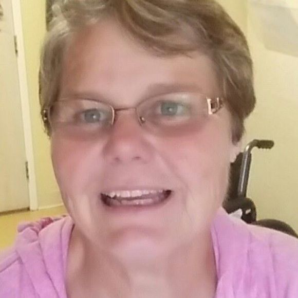 Meet your Posher, Debbie - Picture 1 of 1
